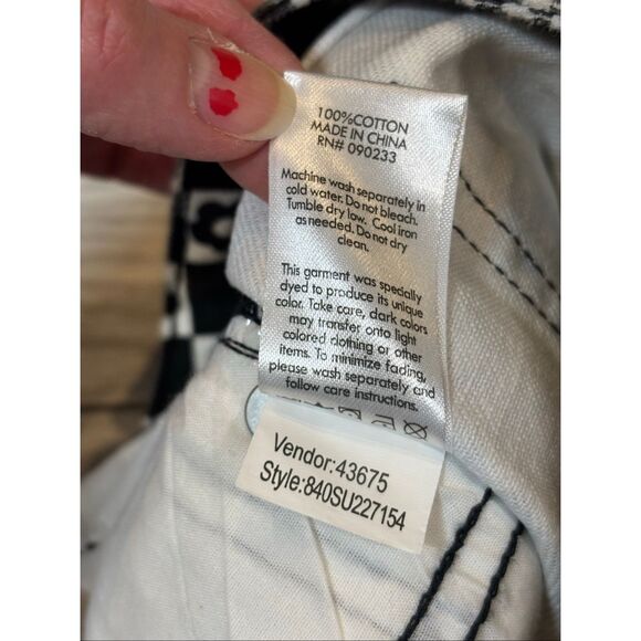 Pacsun black and white checked flowered mini skirt size 25 - Picture 12 of 12